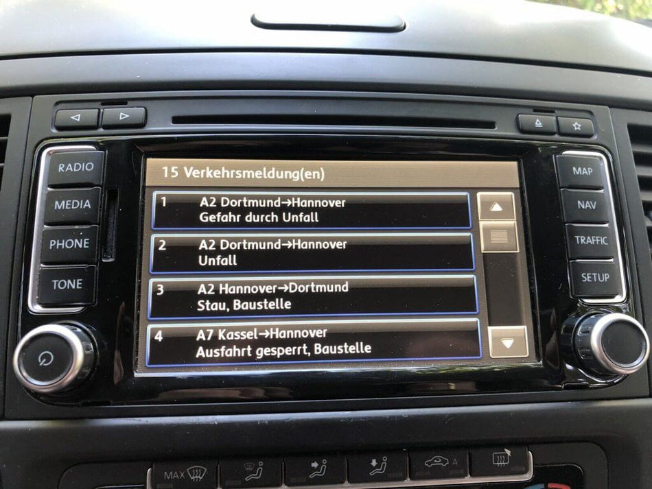 7E0035680B VW RNS 510 Navigationssystem Volkswagen RNS510 T5 EU Karten und Code